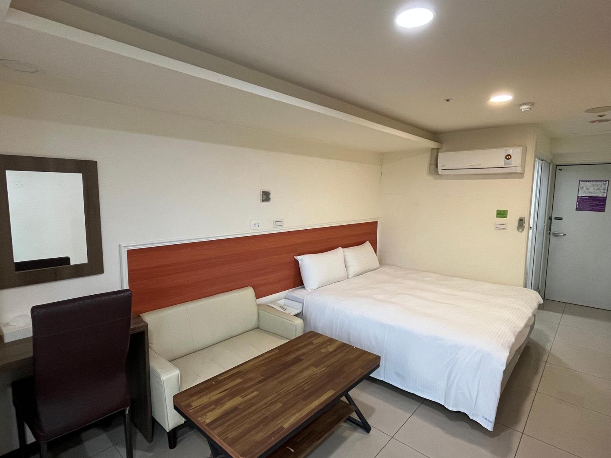 Yi Dian Yuan Hotel Zhongli Exteriör bild